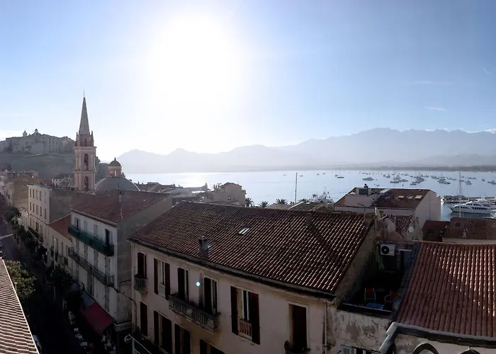 Отель Grand De 3*