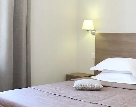 Hotel Grand De Calvi (Corsica)