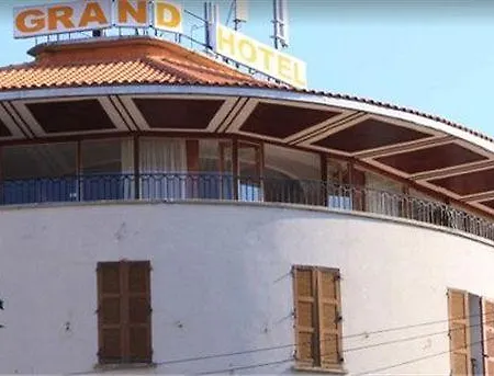 Grand De Calvi Hotel 3*