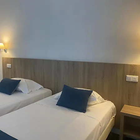Grand De Calvi Hotel
