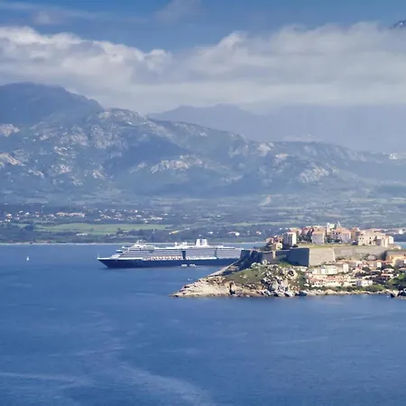 Grand De 3* Calvi