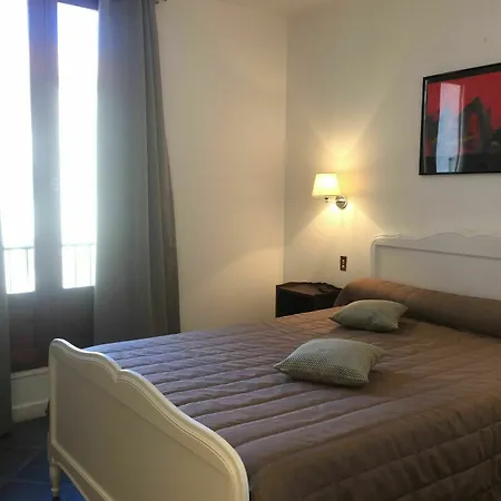 Grand De Calvi 3*