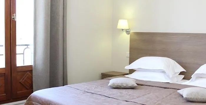 Otel Grand De Calvi (Corsica)