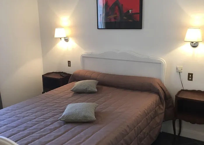 Grand De Кальви