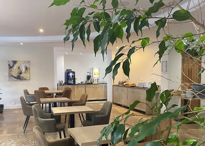 Szálloda Grand De Calvi