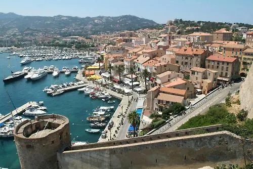 Grand De Calvi